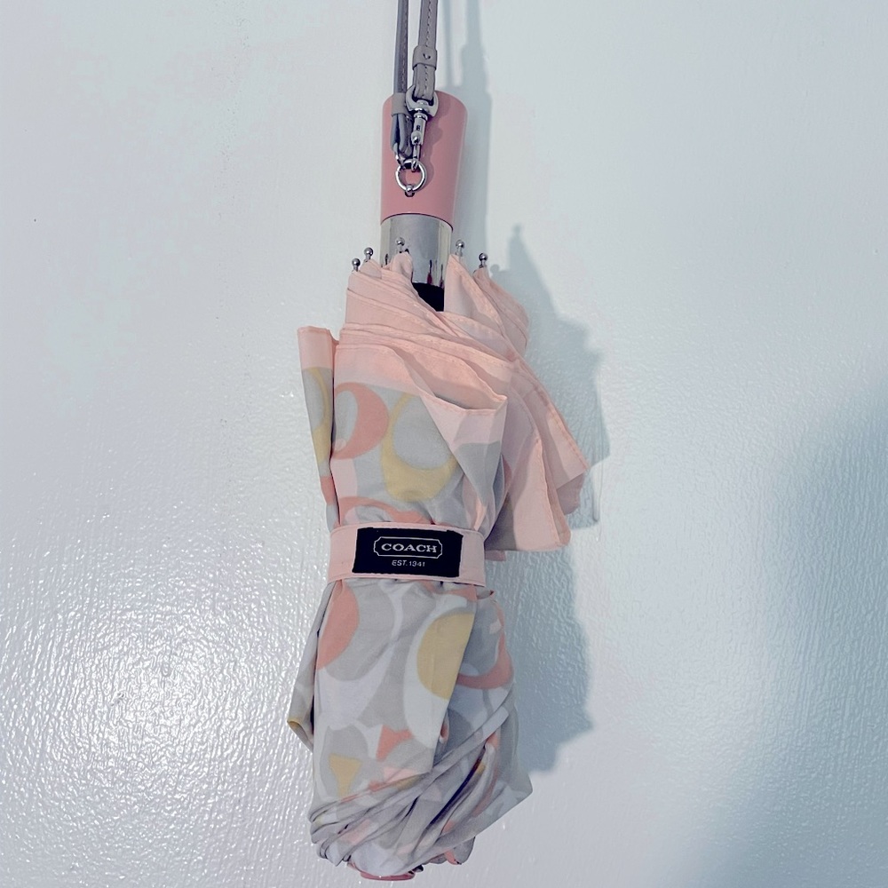 Coach mini Umbrella 🌂